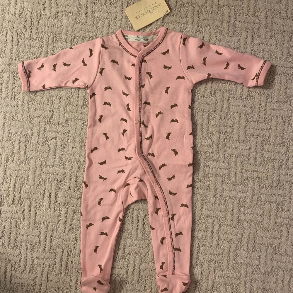 New Sage Creek Organic Bunny One Piece Footie (pink)(Size 0-3 months)